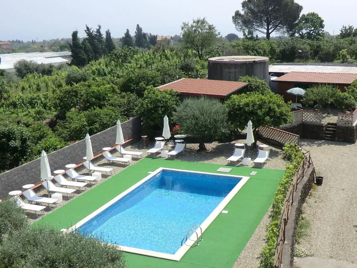 Apartment With Air Conditioning And Salt Pool Santa Venerina